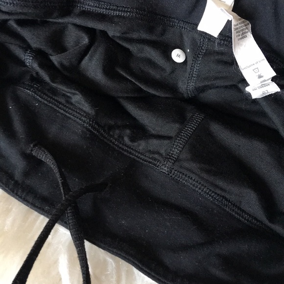 Men’s Lululemon shorts 9” - Picture 5 of 5